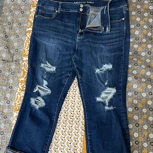 American Eagle Crop Jeans